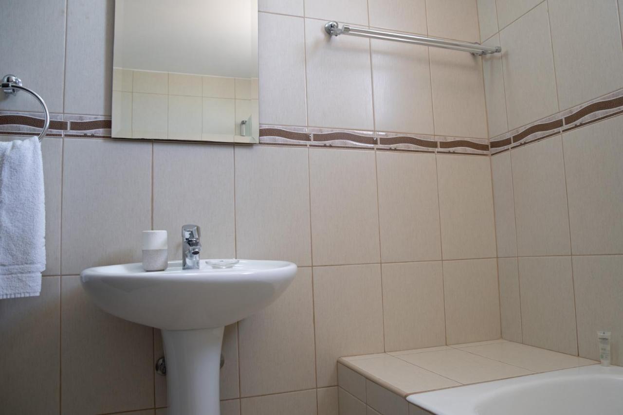 Fig Tree Villa Ekaterina 3 Bdrm Protaras Eksteriør billede