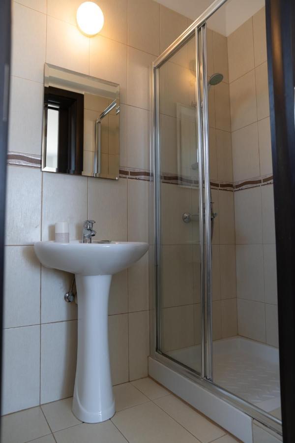 Fig Tree Villa Ekaterina 3 Bdrm Protaras Eksteriør billede